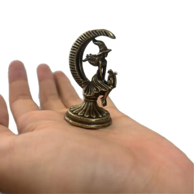 Brass Crescent Moon Witch Cat Statue Gothic Mini Figurine Elegant Small Ornament For Living Room Coffee Table Decor 1PC - Image 4