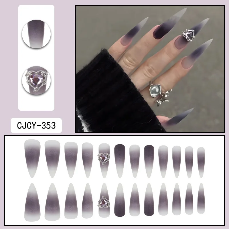 24pcs Sweet Cool Gothic Style False Nails Gradient Smudging Black Long Stiletto Fake Nail With Metal Love Heart Press On Nails - Image 2